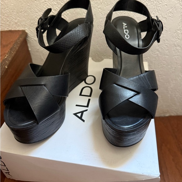 Aldo Black Crisscross Wedge Sandals - Picture 1 of 6